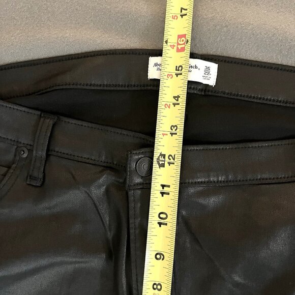 Abercrombie & Fitch Criss-Cross Super Skinny Ankle Coated Black Jeans 36/22R NWT - Picture 10 of 15